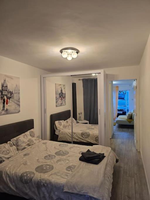 Cozy Flat 1 Bedroom Hucclecote Exterior foto